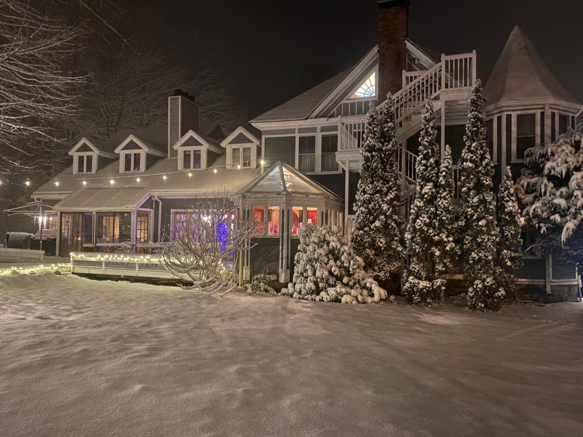 The Cornell Inn Lenox Exterior photo